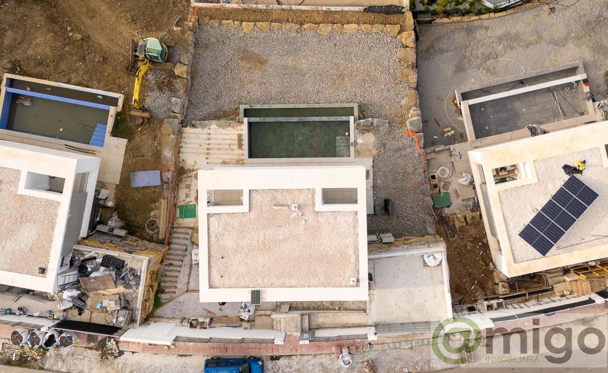 Venta de villa en Valle Romano