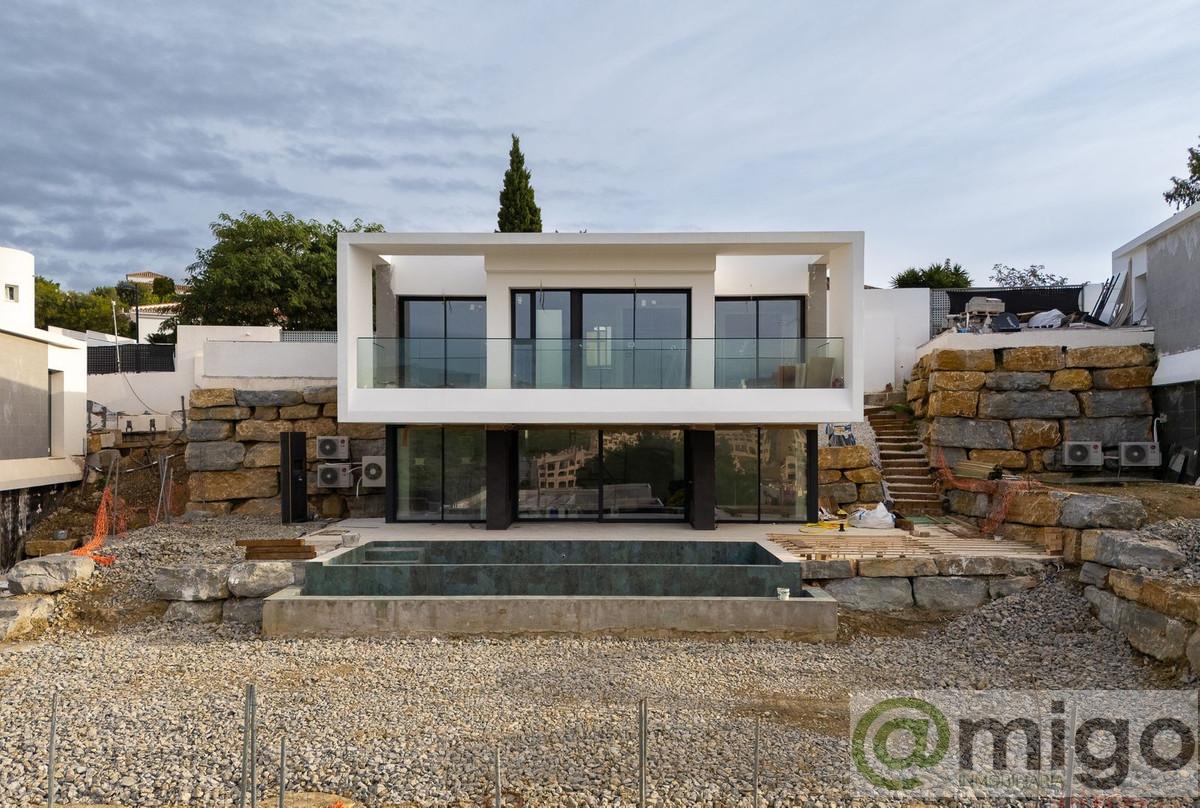 Venta de villa en Valle Romano