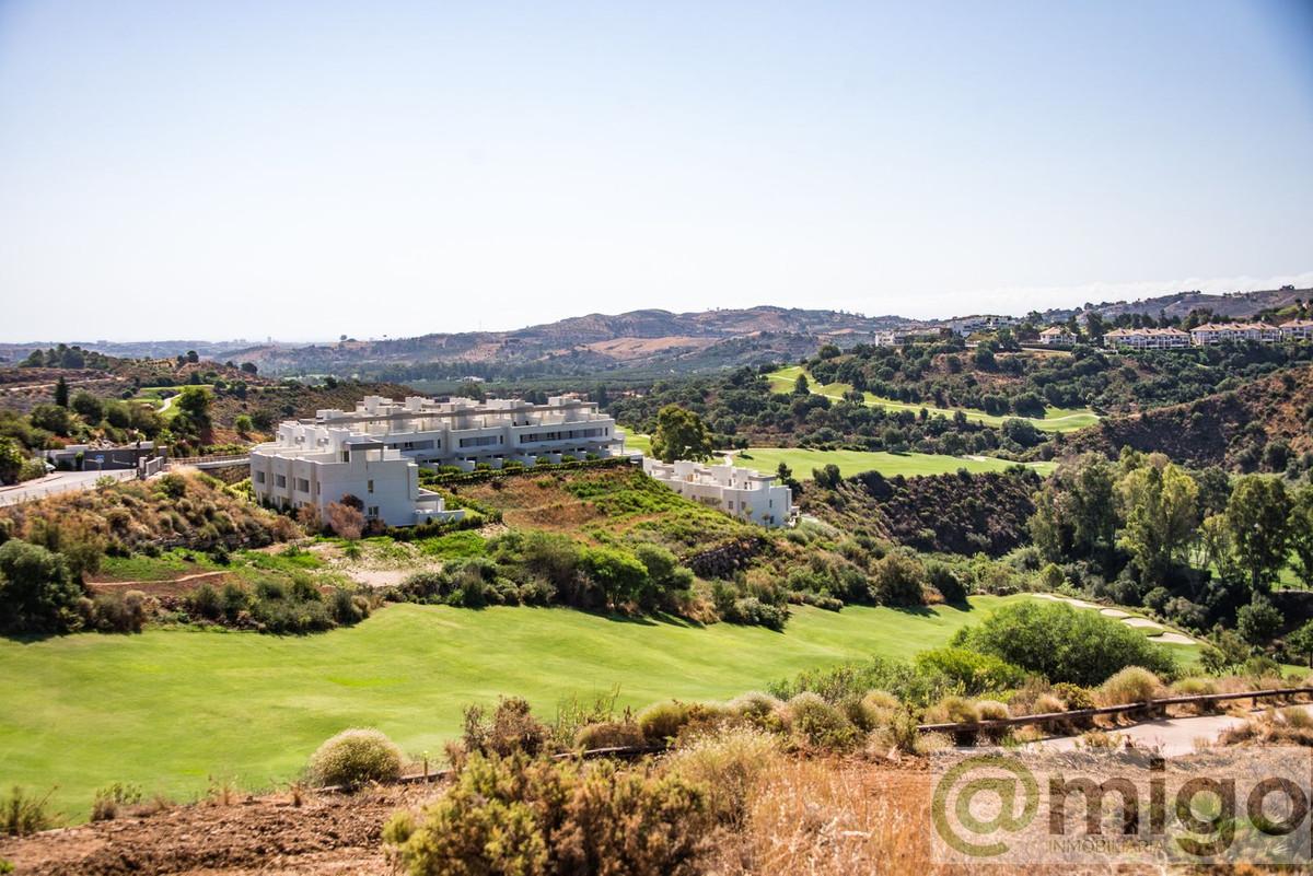 For sale of land in La Cala Golf