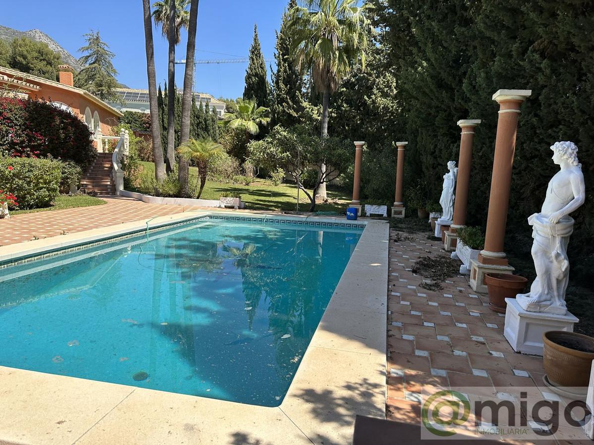 For sale of villa in Marbella