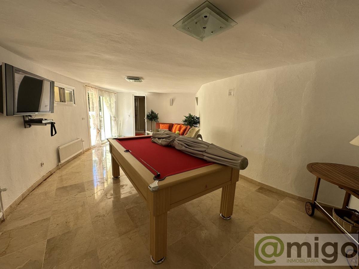 For sale of villa in Marbella
