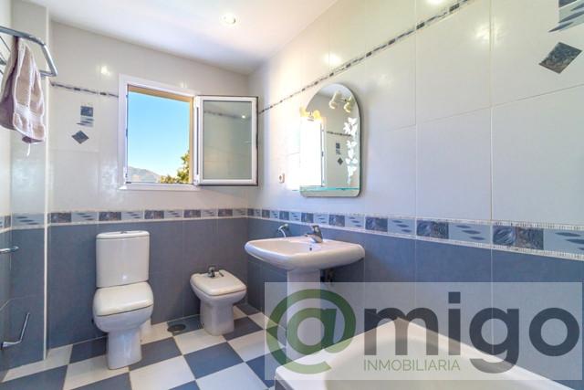 Venta de villa en Campo Mijas