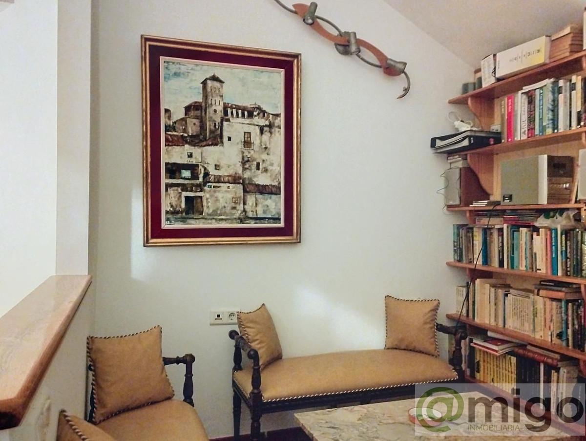 Venta de villa en Las Lagunas