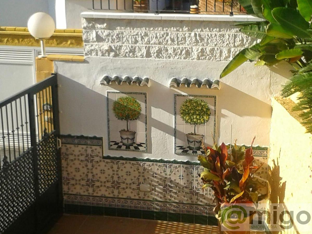 Venta de villa en Las Lagunas