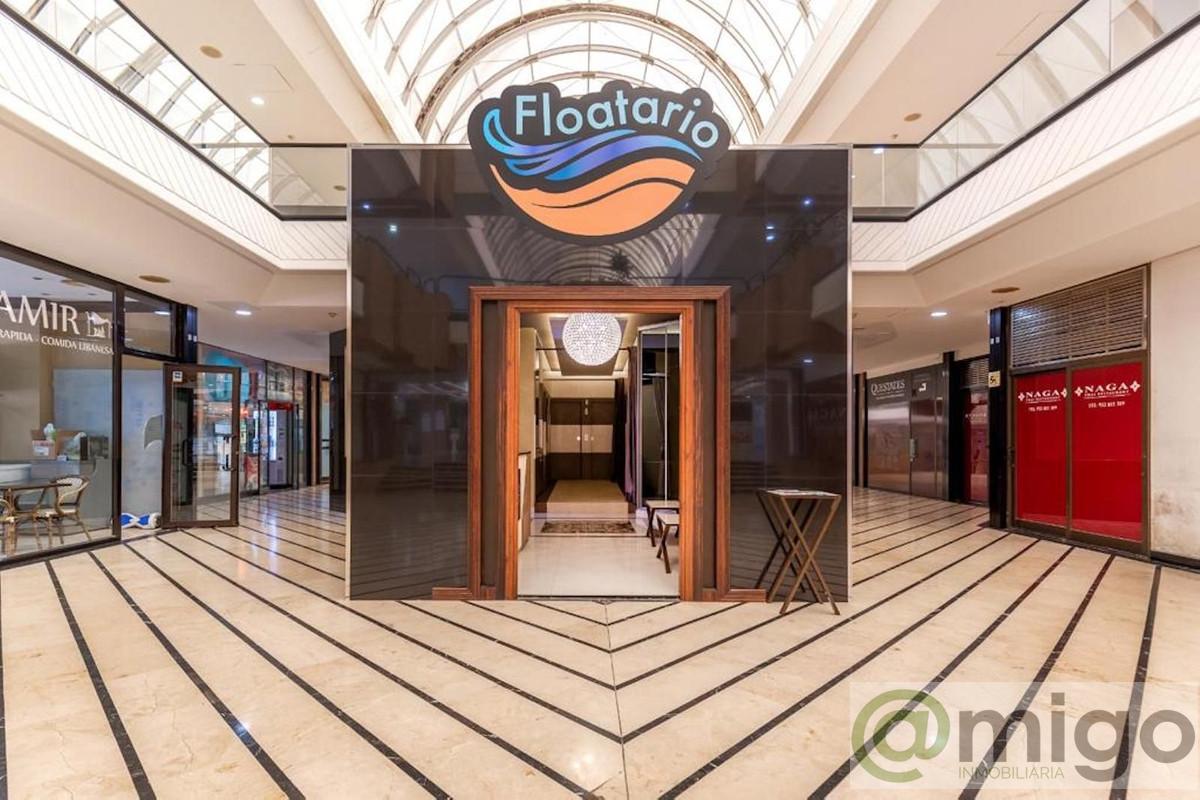 Venta de local en Marbella