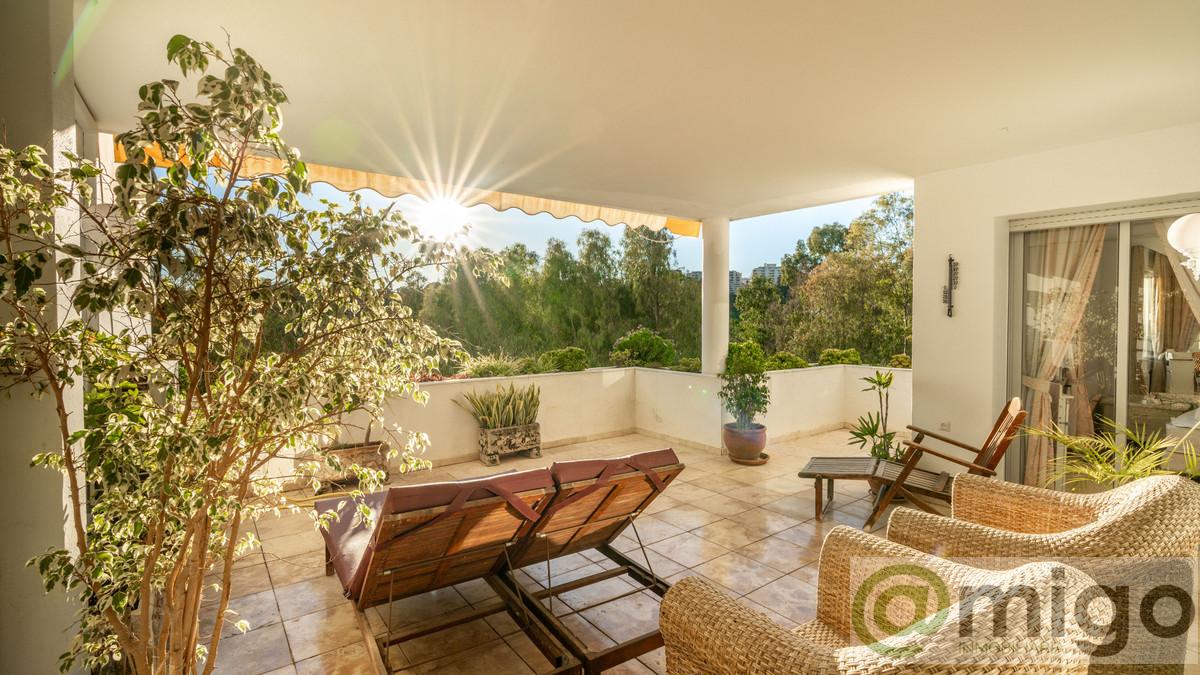For sale of apartment in Marbella