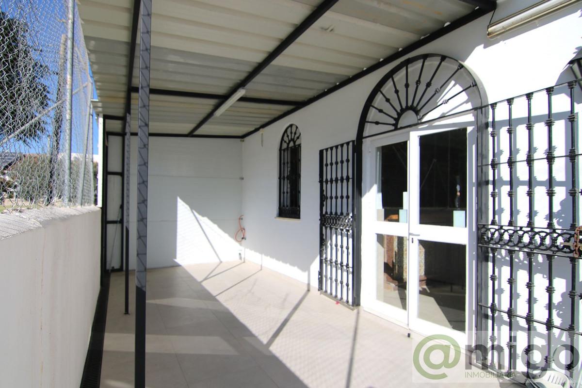 Venta de local en Coín