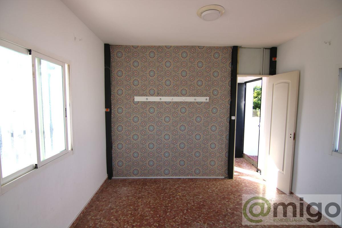 Venta de local en Coín