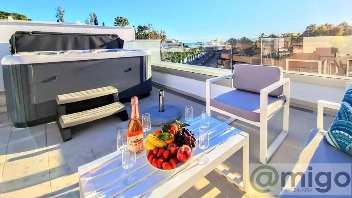 For sale of villa in Marbella