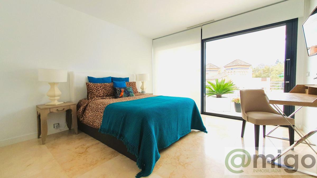 For sale of villa in Marbella