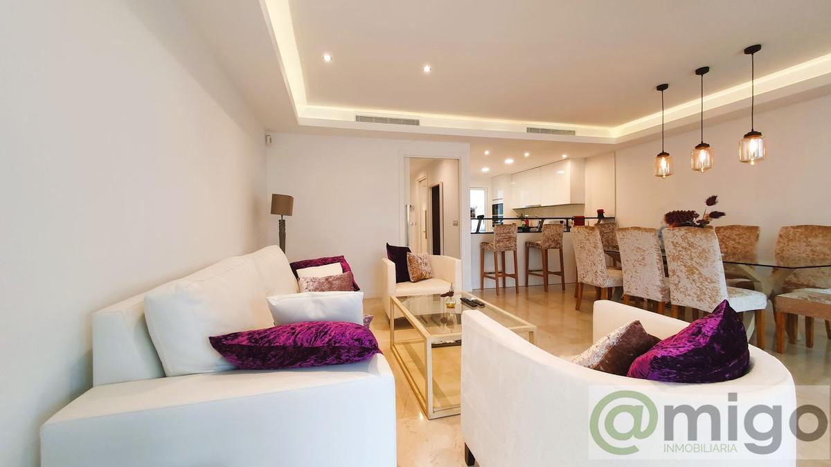 For sale of villa in Marbella