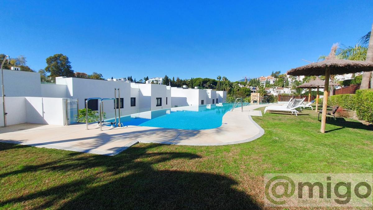 For sale of villa in Marbella