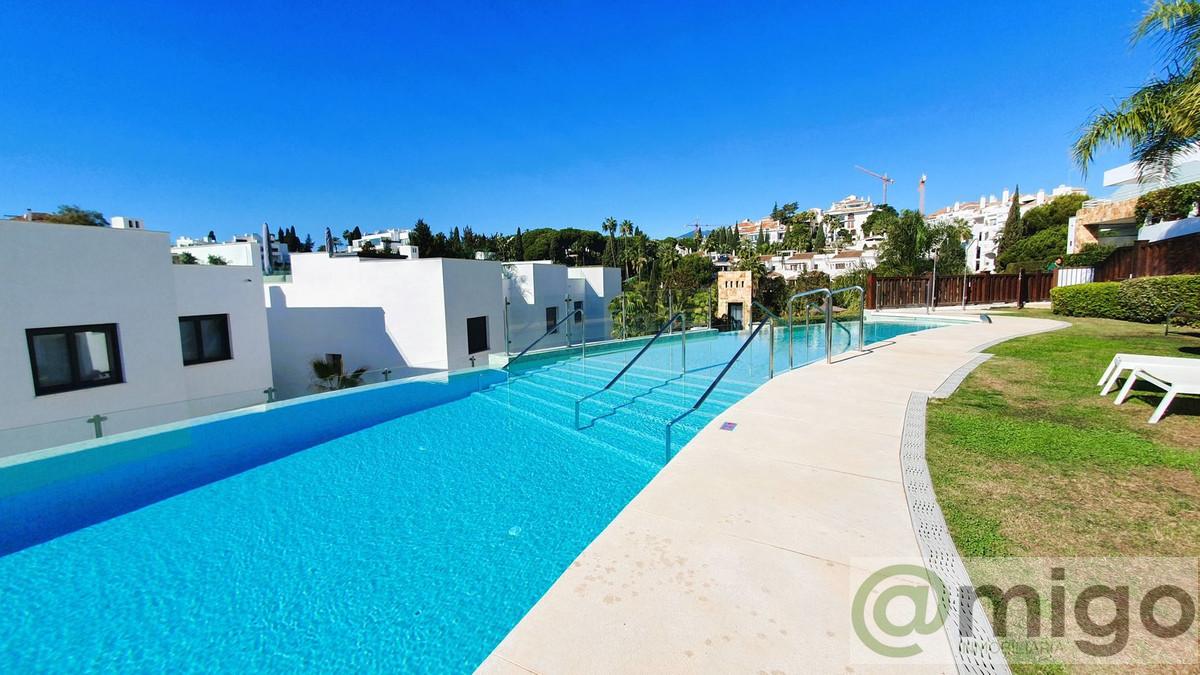 For sale of villa in Marbella