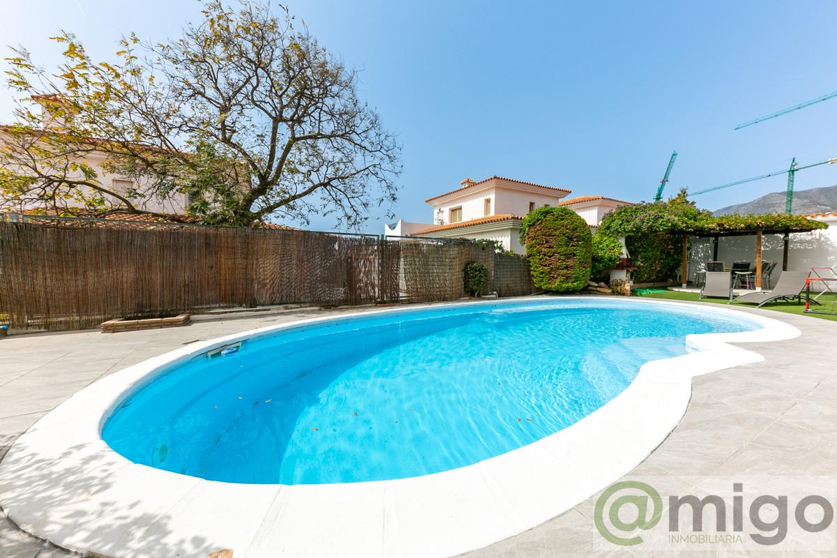 Venta de villa en Fuengirola