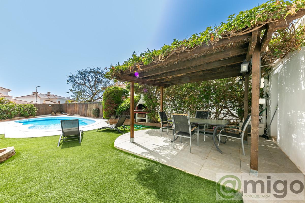 Venta de villa en Fuengirola