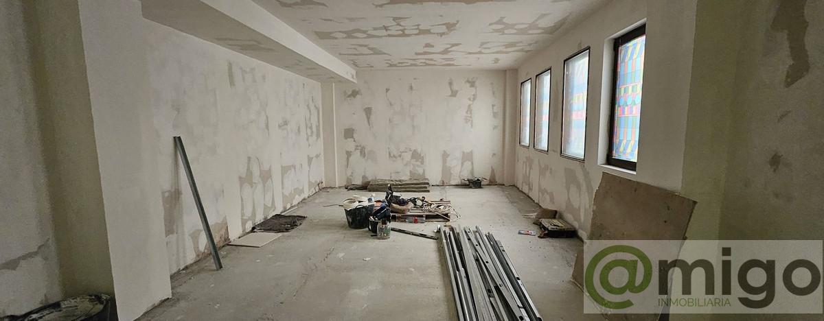 Venta de local en Estepona