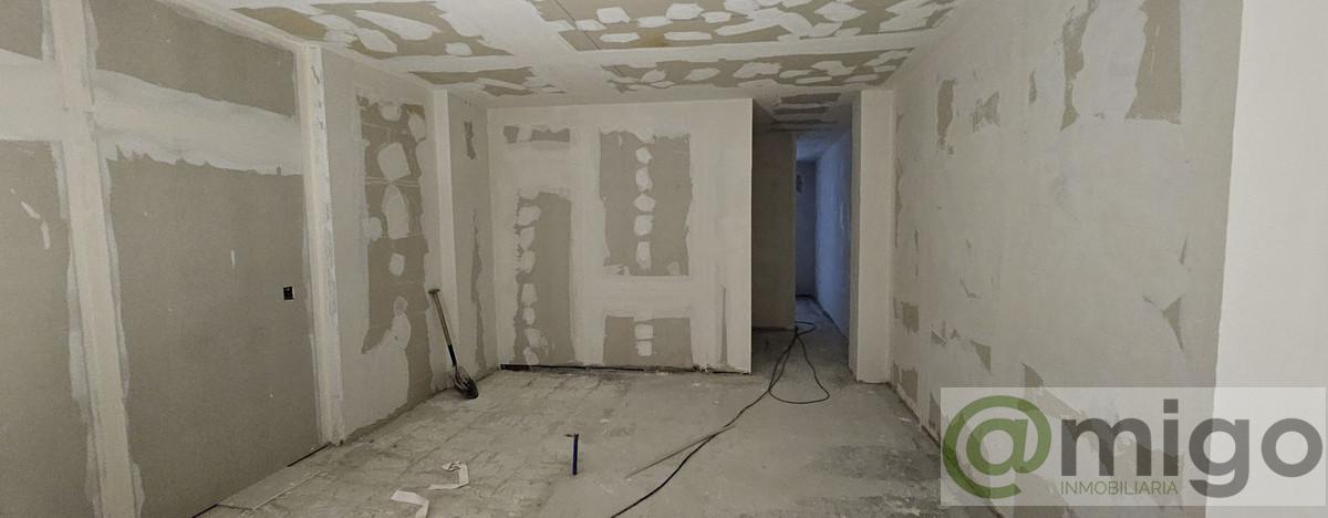 Venta de local en Estepona