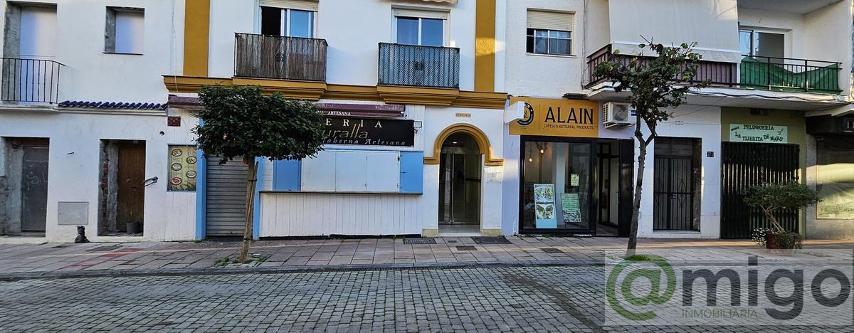 Venta de local en Estepona