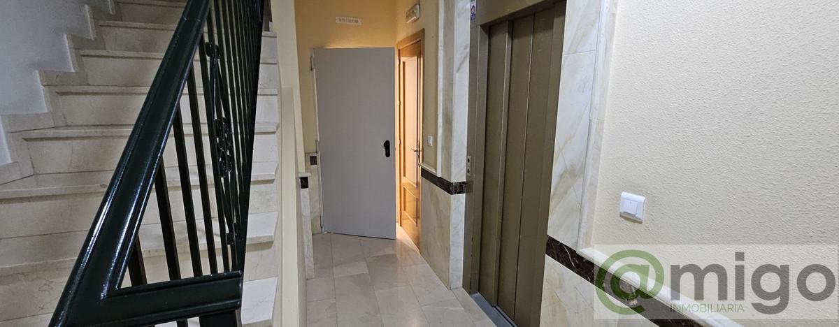 Venta de local en Estepona