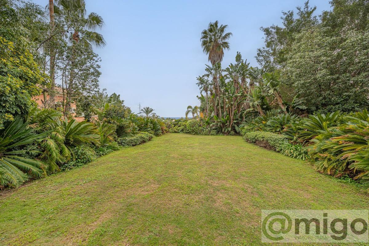 For sale of villa in Marbella
