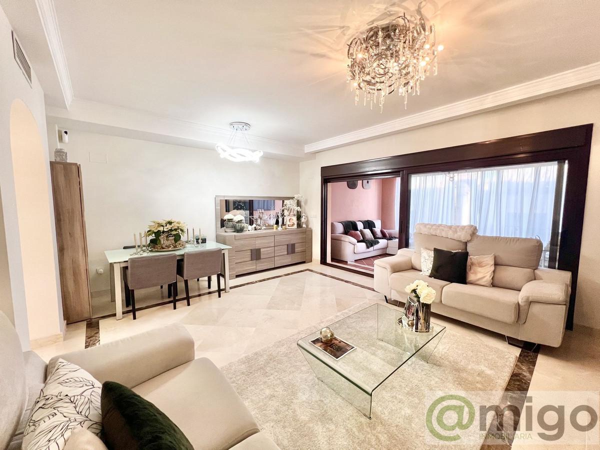 Venta de villa en Estepona