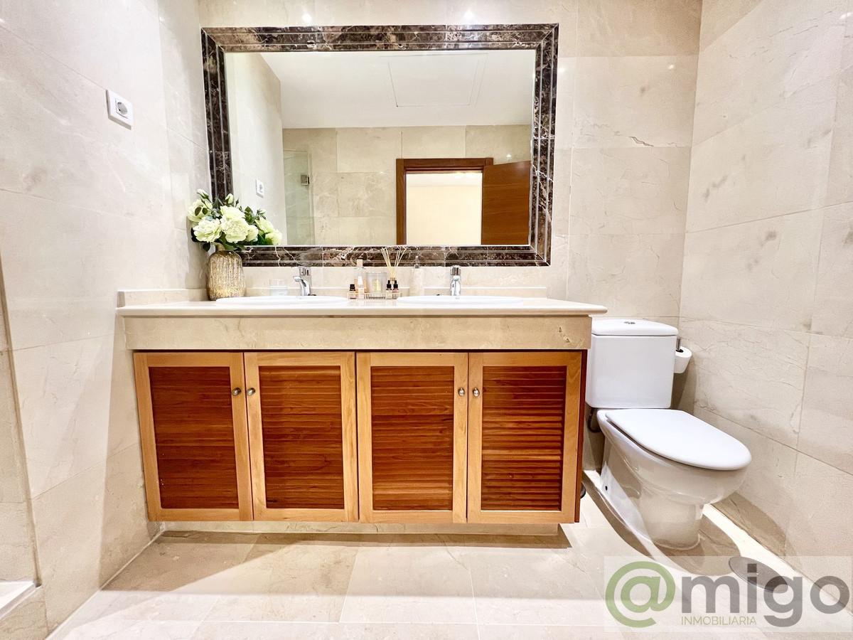 Venta de villa en Estepona