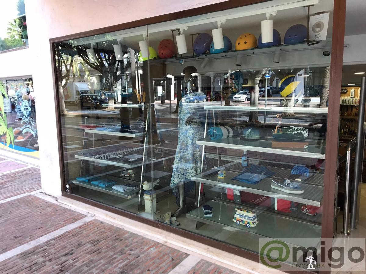 Venta de local en Marbella