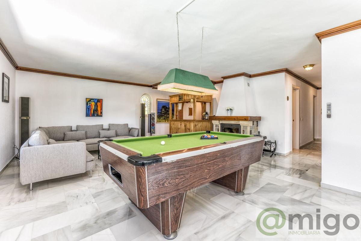 Venta de villa en Benalmadena Costa