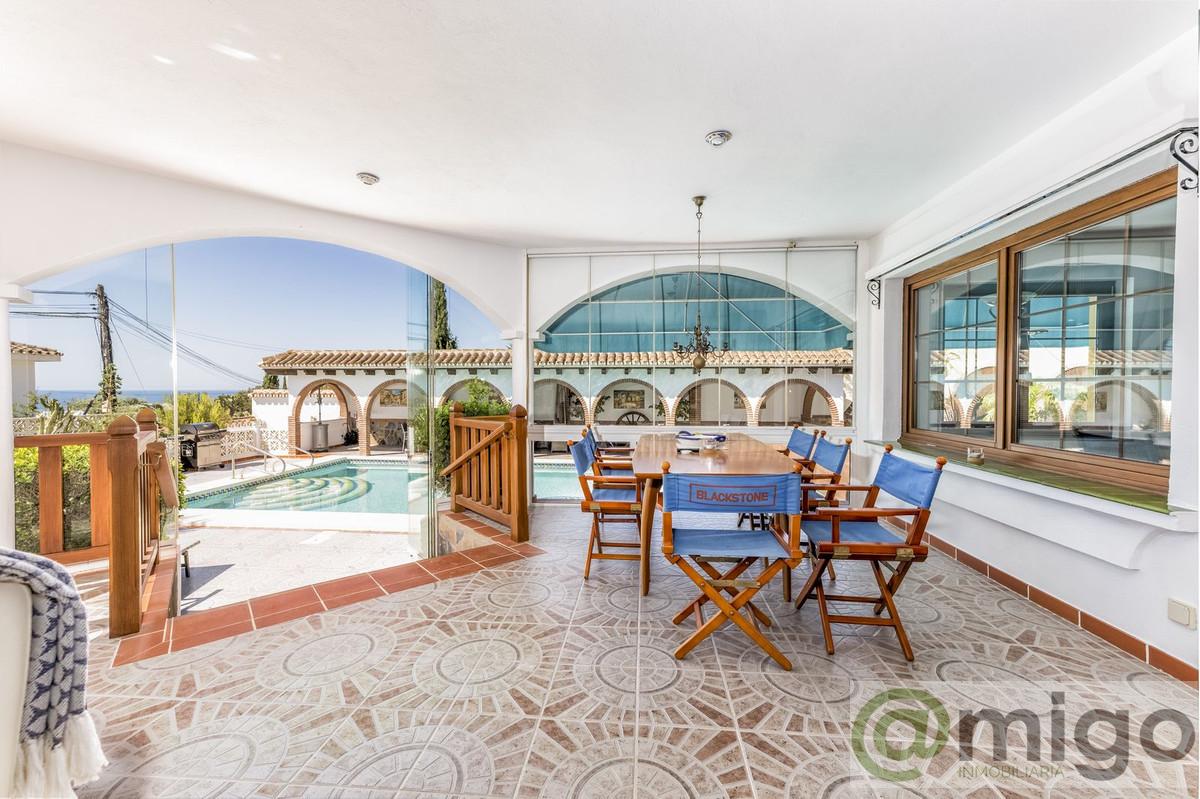 Venta de villa en Benalmadena Costa