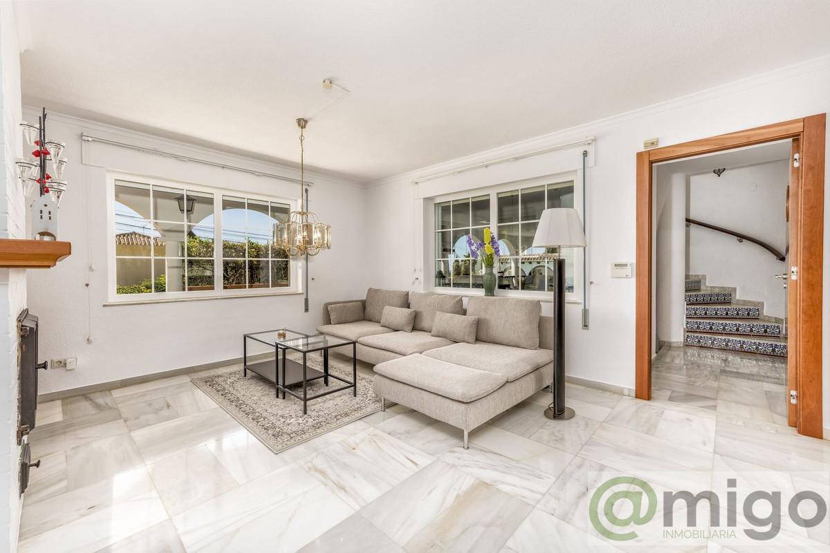 Venta de villa en Benalmadena Costa