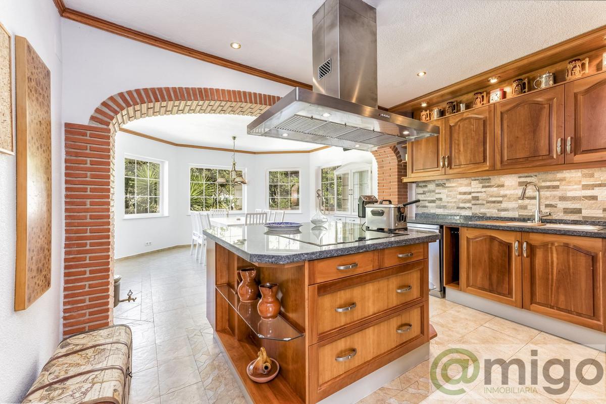 Venta de villa en Benalmadena Costa