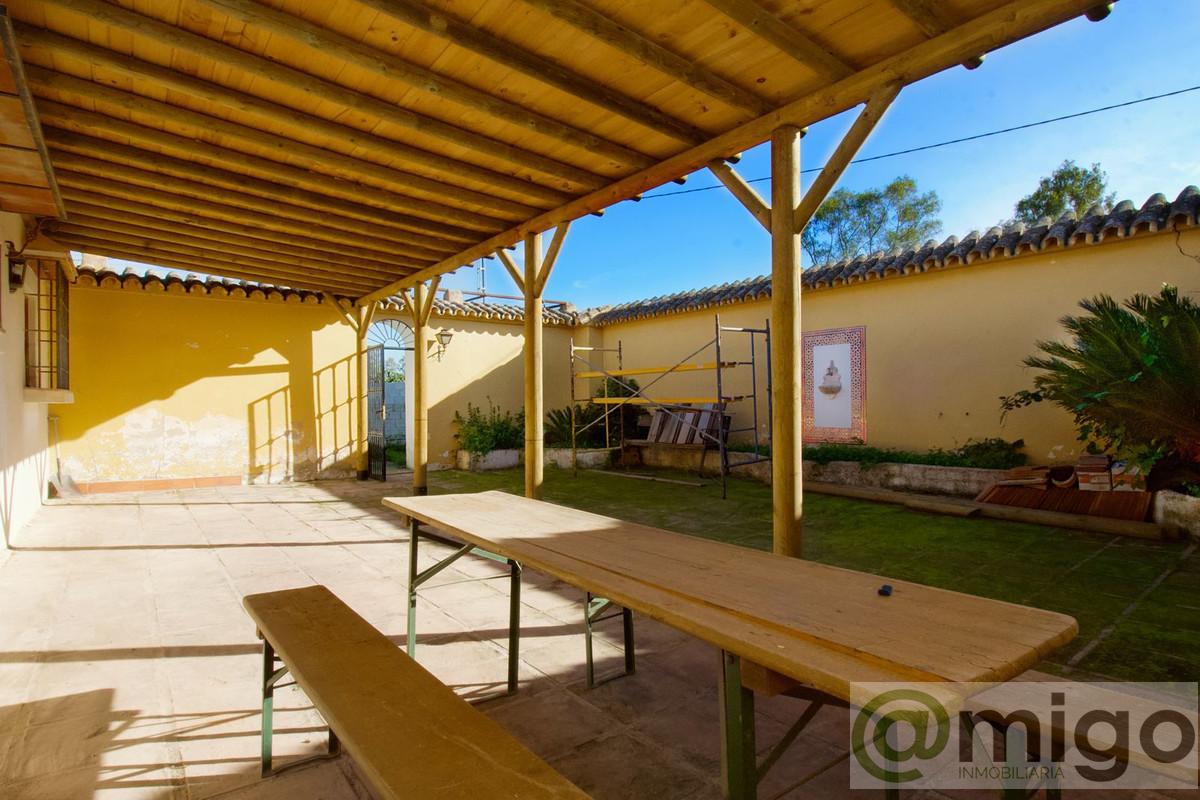 For sale of villa in Coín