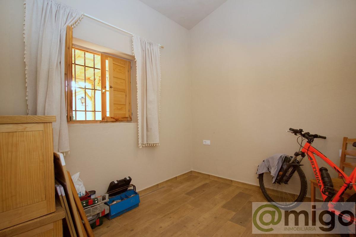 For sale of villa in Coín