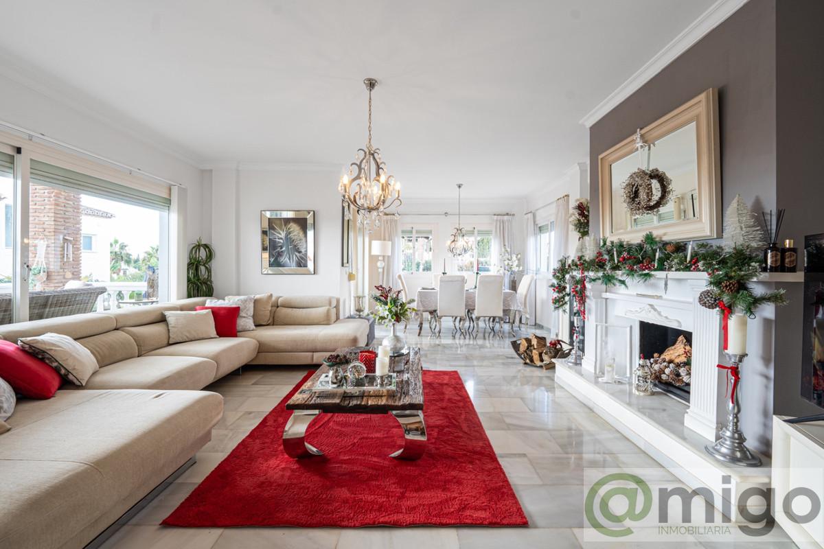 Venta de villa en Campo Mijas