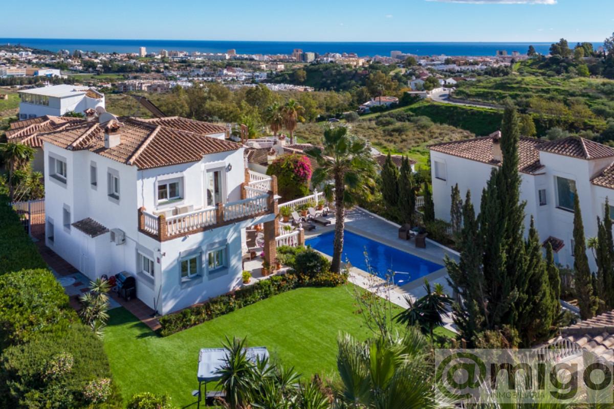 Venta de villa en Campo Mijas