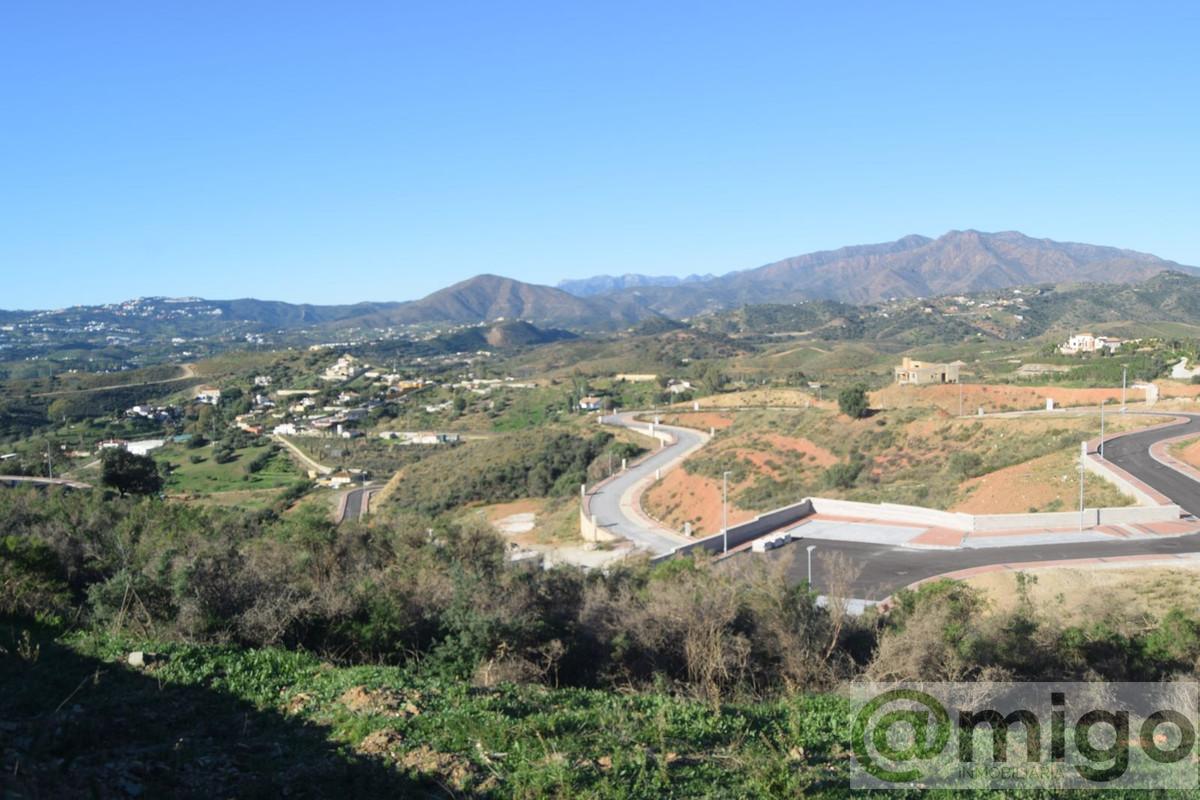 For sale of land in Mijas Golf