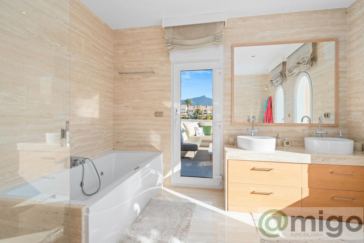 Venta de villa en Marbella