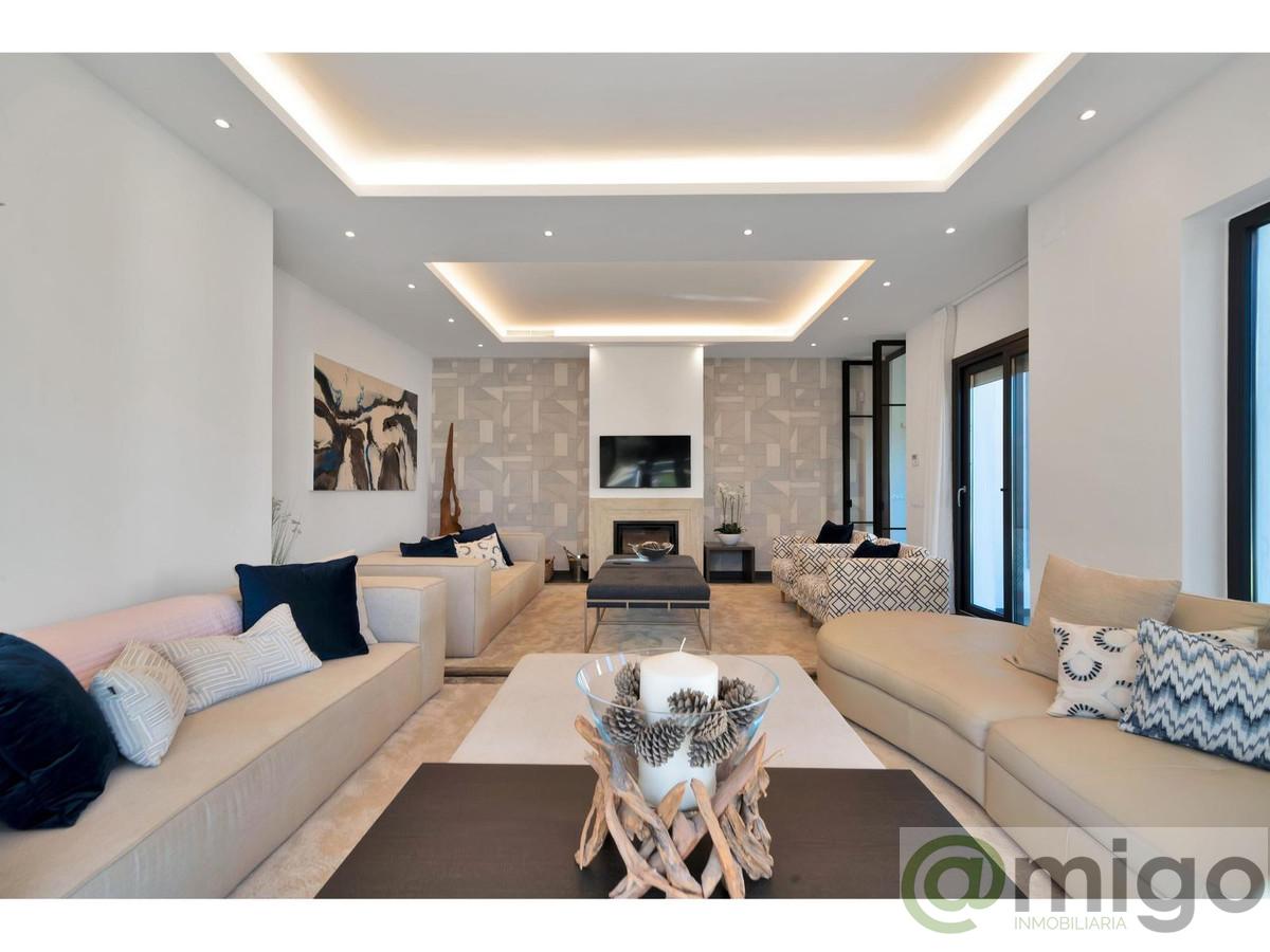 For sale of villa in Marbella
