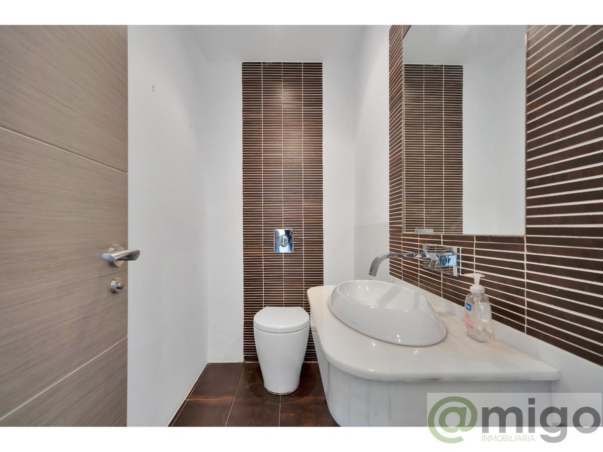 For sale of villa in Marbella