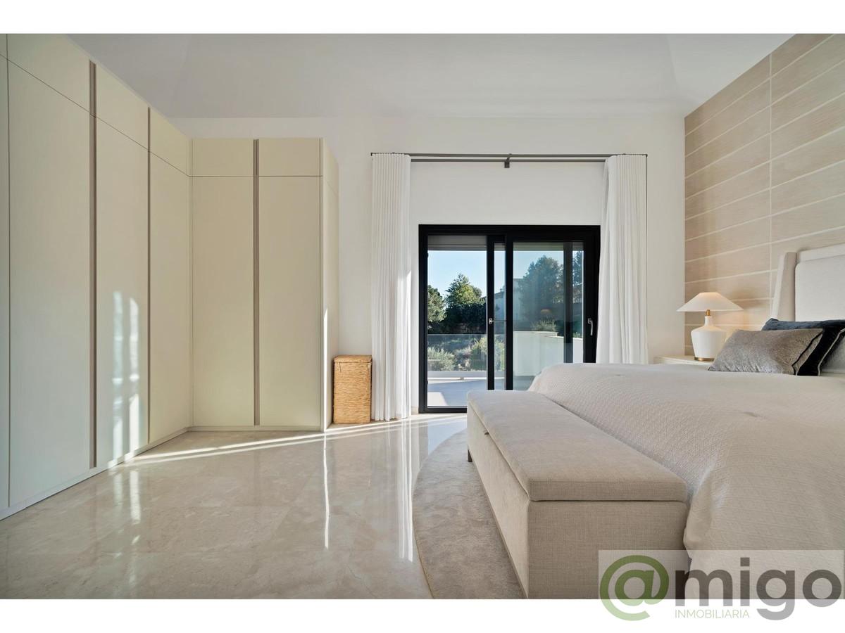 For sale of villa in Marbella
