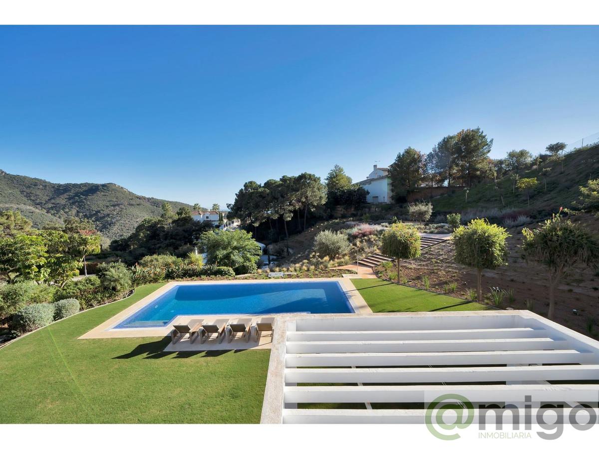 For sale of villa in Marbella