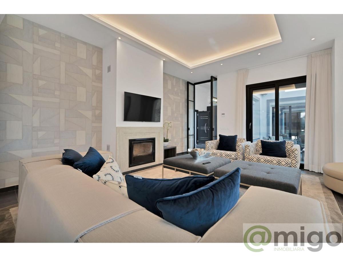 For sale of villa in Marbella