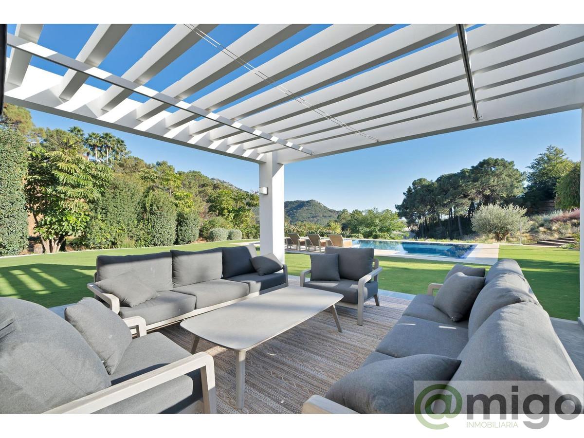 For sale of villa in Marbella