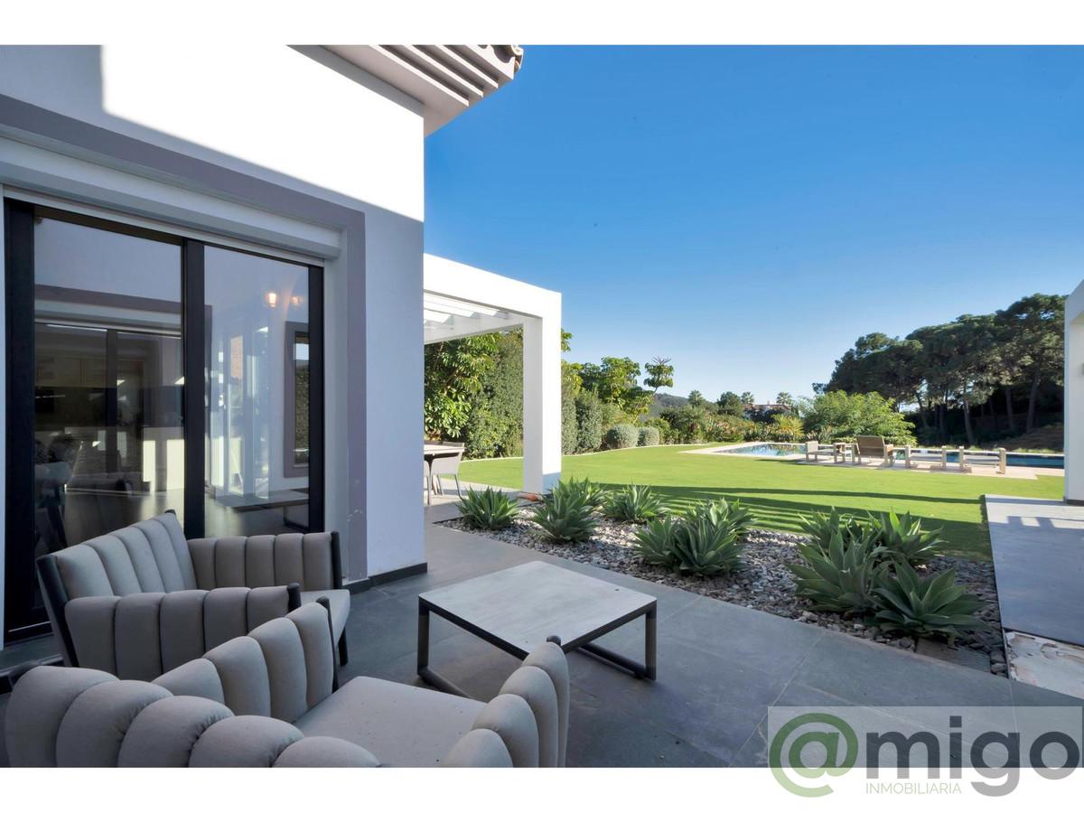 For sale of villa in Marbella
