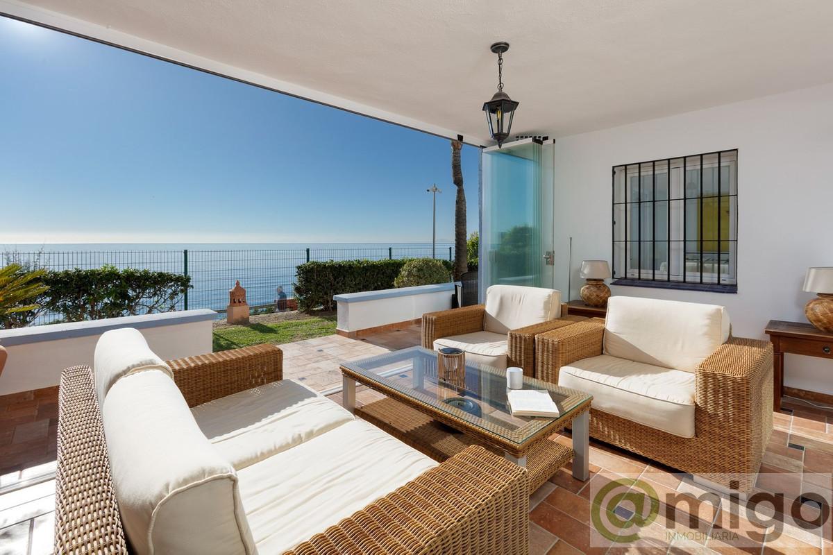 For sale of apartment in Casares Playa