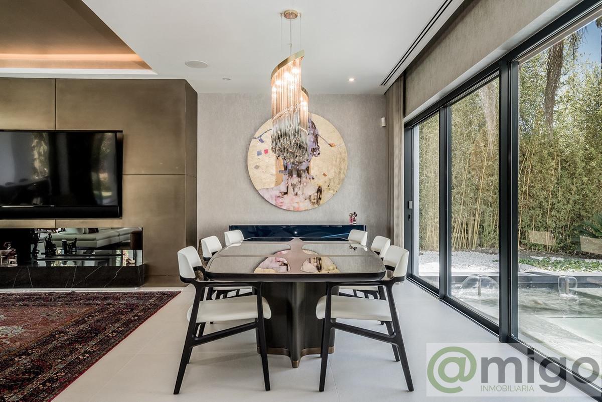 For sale of villa in Marbella