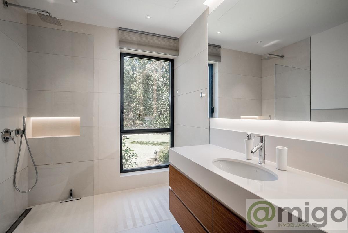 For sale of villa in Marbella