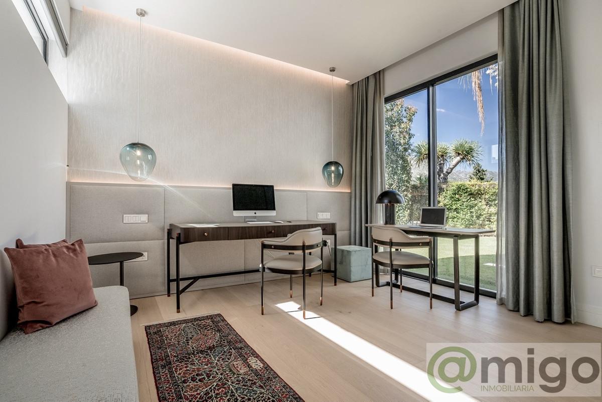 For sale of villa in Marbella