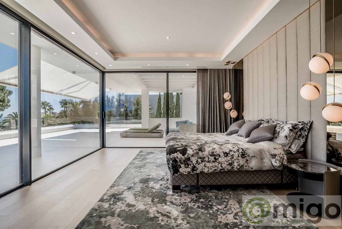 For sale of villa in Marbella