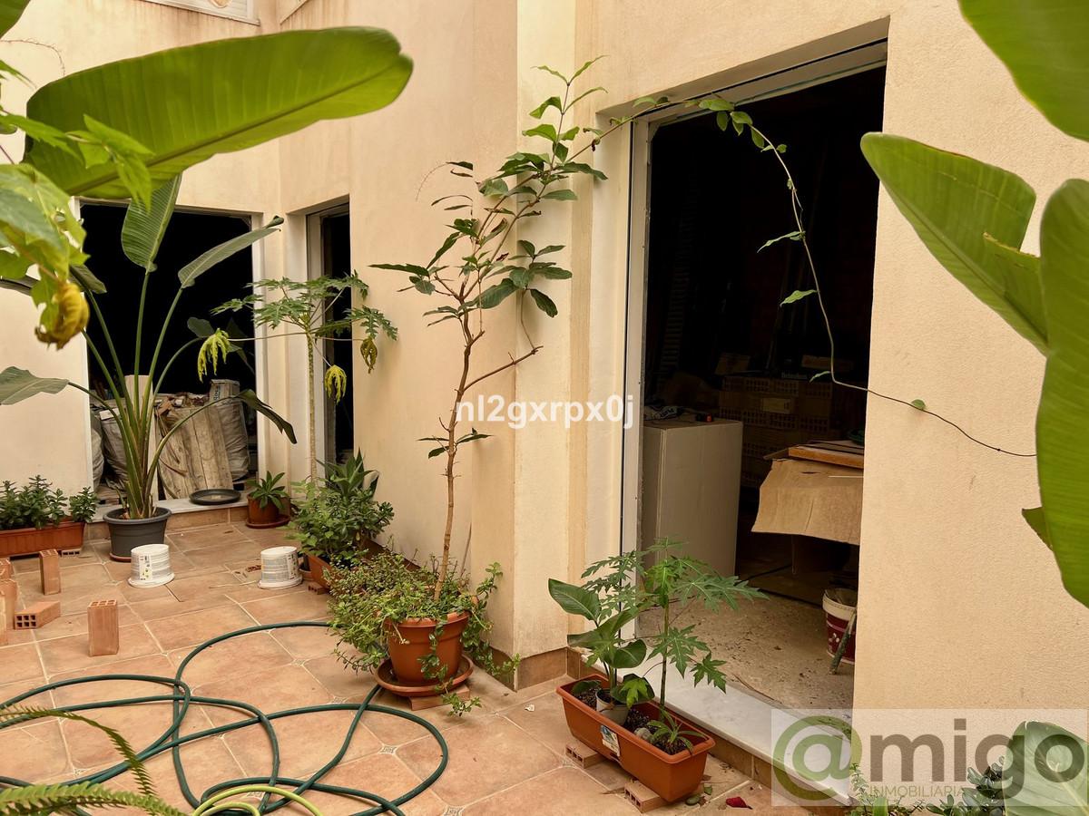 Venta de local en Las Lagunas